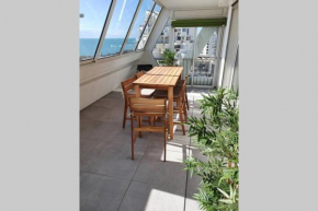 LE MARADIVA - P3 vue imprenable mer-garage - plages